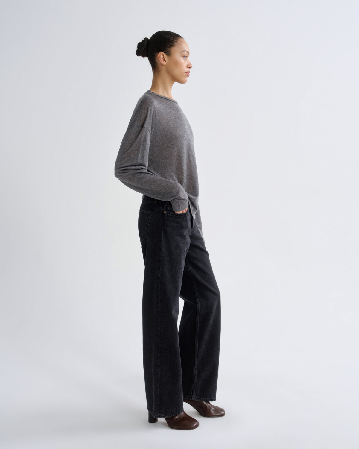 Women Sasha Long Sleeve Boyfriend Tee in Grey Heather - Agolde