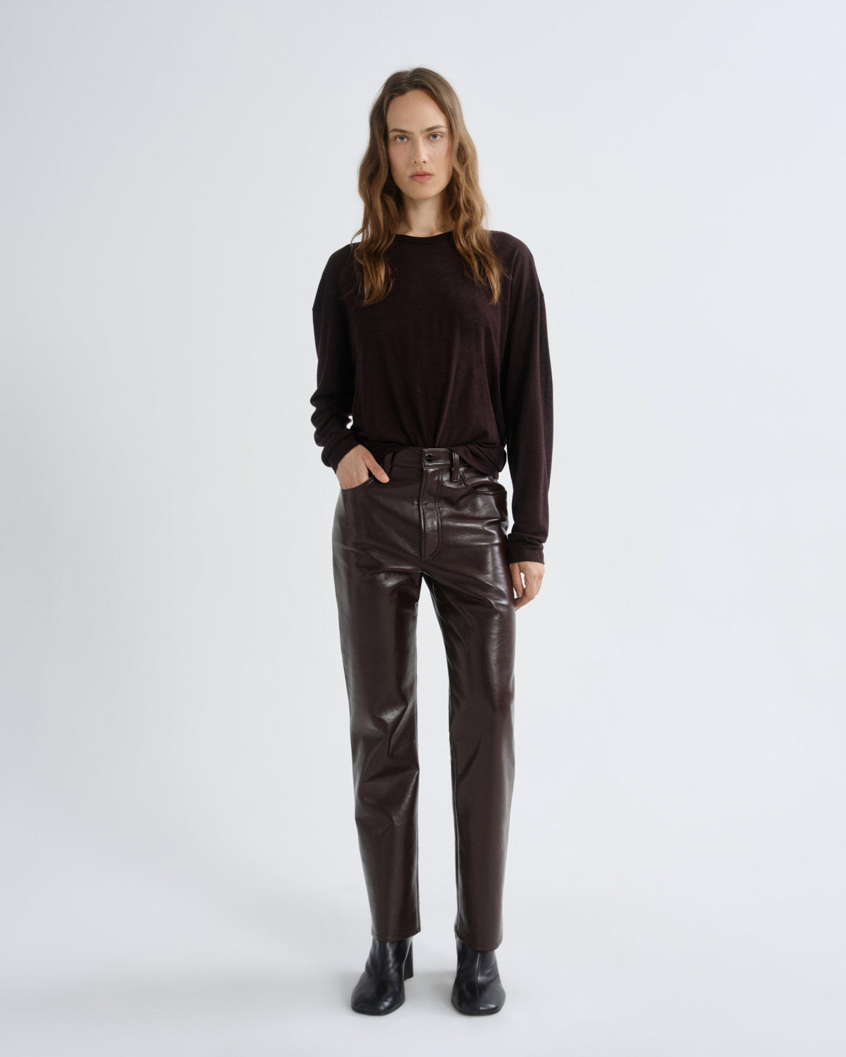 Women Sasha Long Sleeve Boyfriend Tee in Ristretto - Agolde