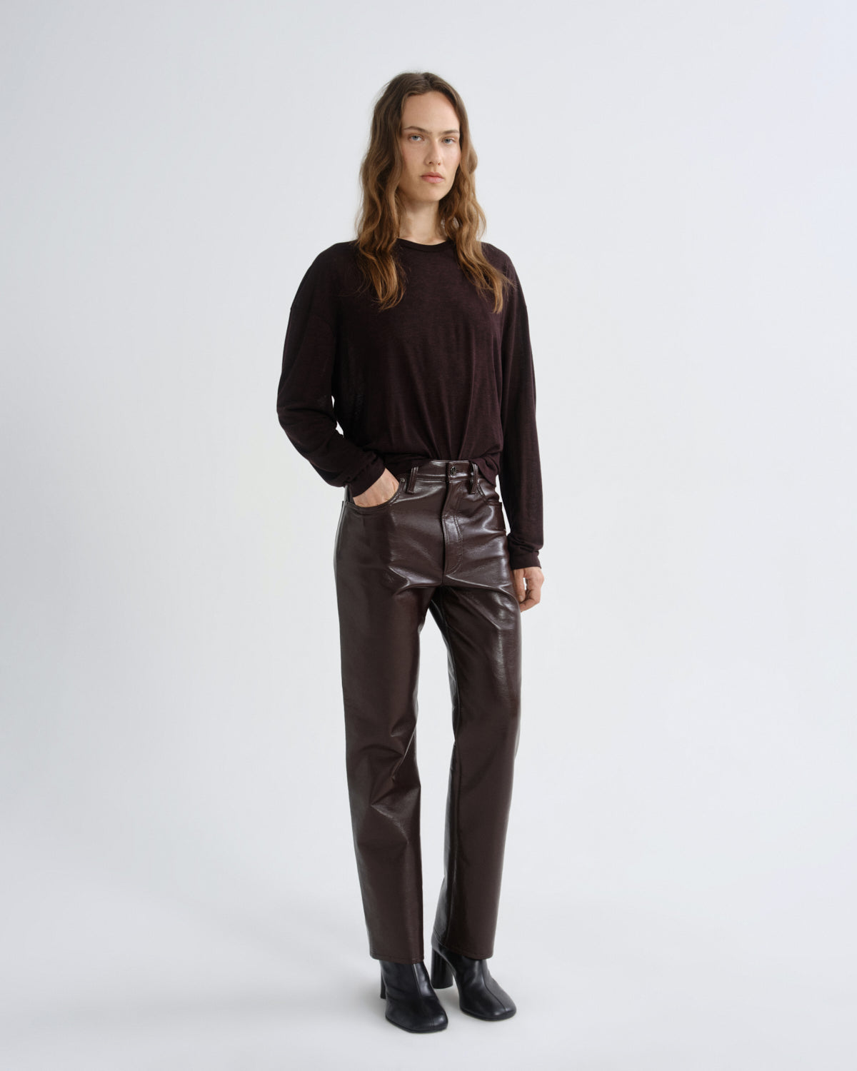 Women Sasha Long Sleeve Boyfriend Tee in Ristretto - Agolde